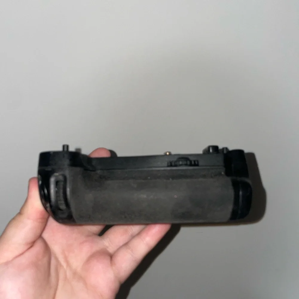 Nikon MB-D16 Black Camera Battery Grip